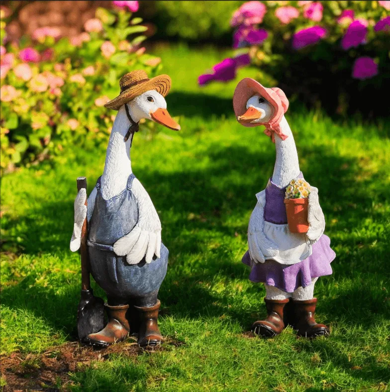 Outdoor Duck Statues Goose Sculptures for Garden – custom retail display image 5