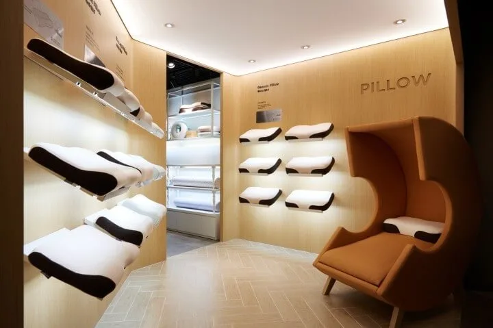 Pillow Store Design Displays – High-end Pillow Show Shop Design Black Pillow Wall Cabinets and bed Display Stands image 2