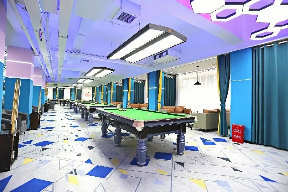 Billiard Hall Design, Pool Hall Fixtures, Furniture Signages – Modern Billiard Hall Design With Wall Decors & Display Fixture