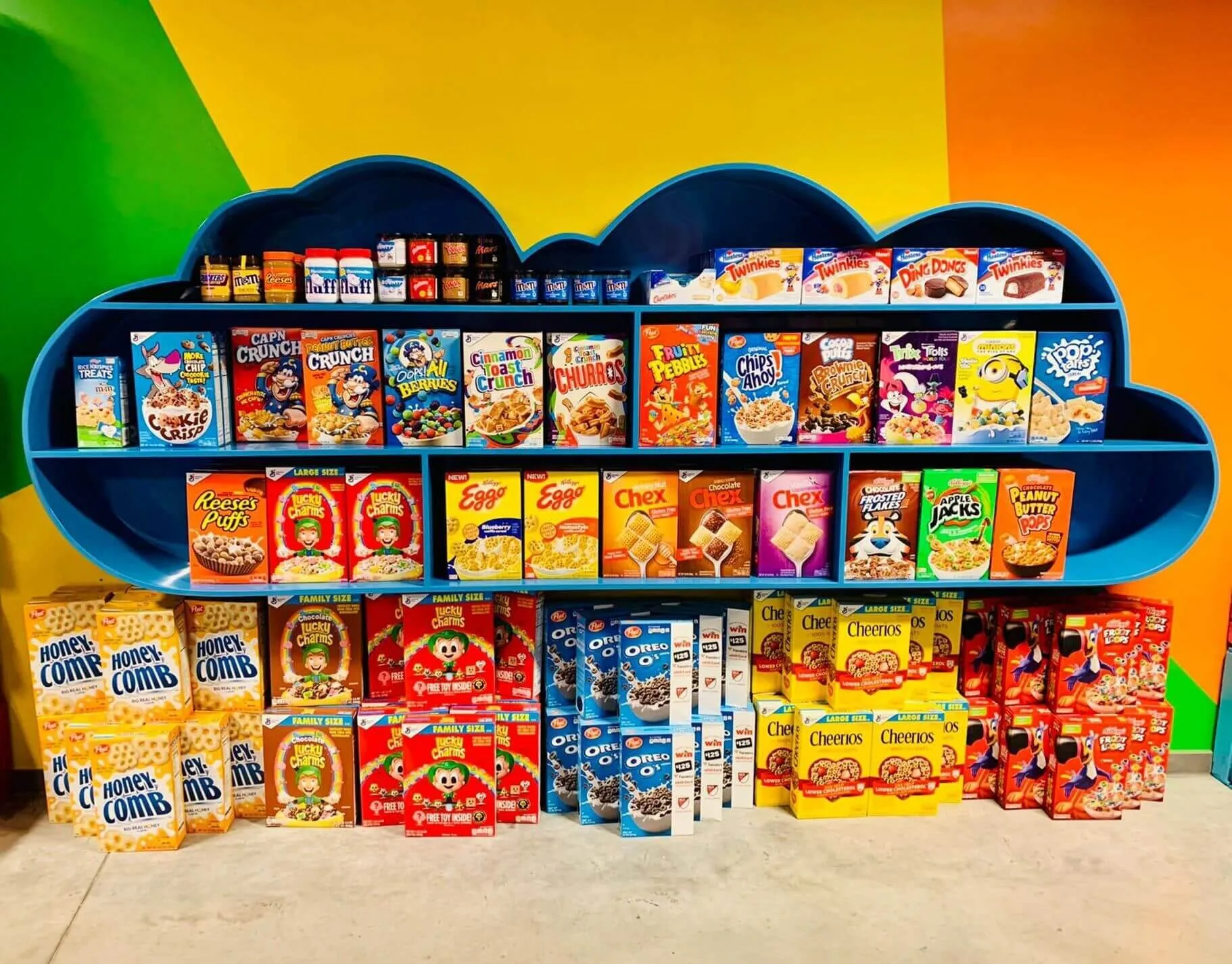 Candy Display Racks Shelves | Bulk Candy Display Solutions – custom retail display image 22