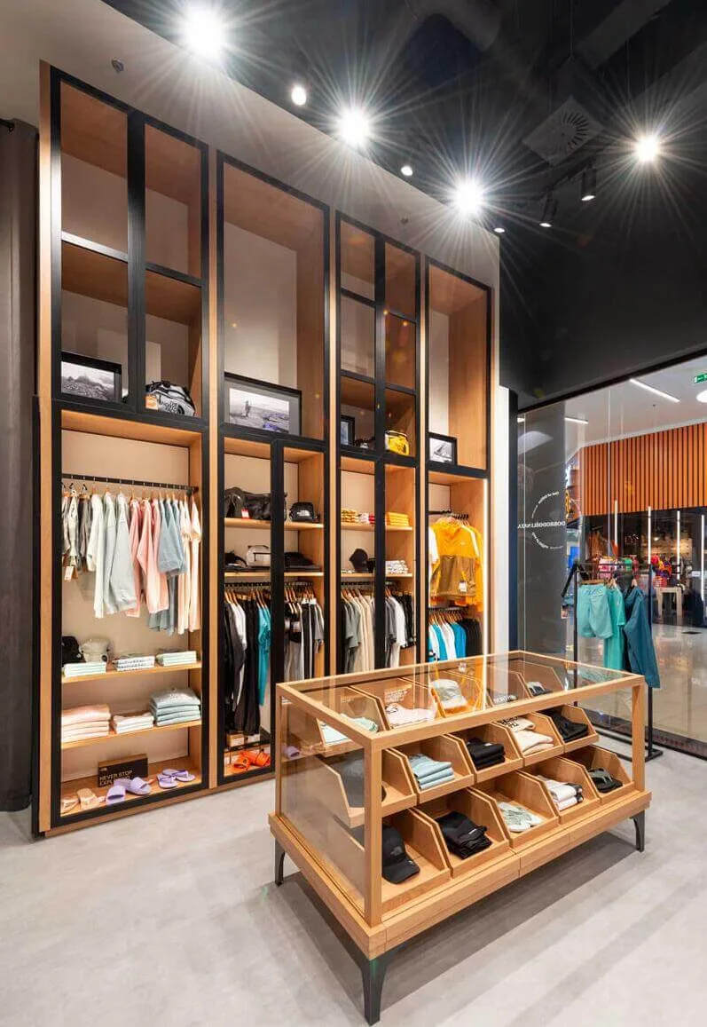 Clothing Display | Fashion Shop Design Retail Apparel Displays For Sale – custom retail display image 3