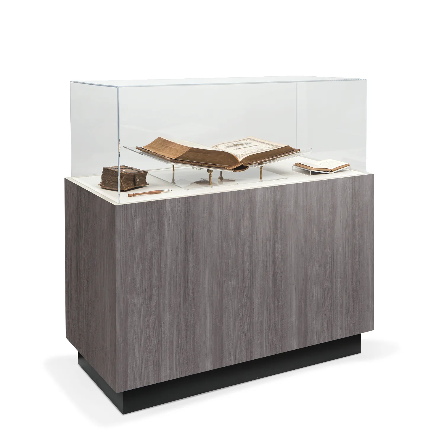Museum Display Cases – custom retail display image 56