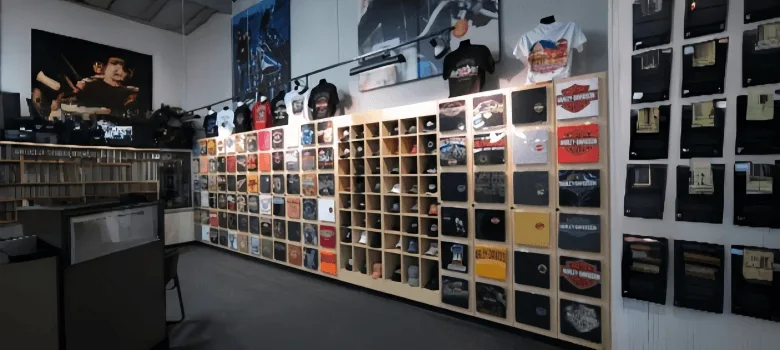 T-Shirt Store Design, Display Retail Fixtures – custom retail display image 8