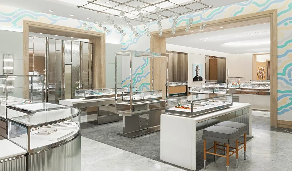 display showcase Custom Display Cases, Glass Showcases, Counters Cabinets For Retail Shops – custom retail display image 160