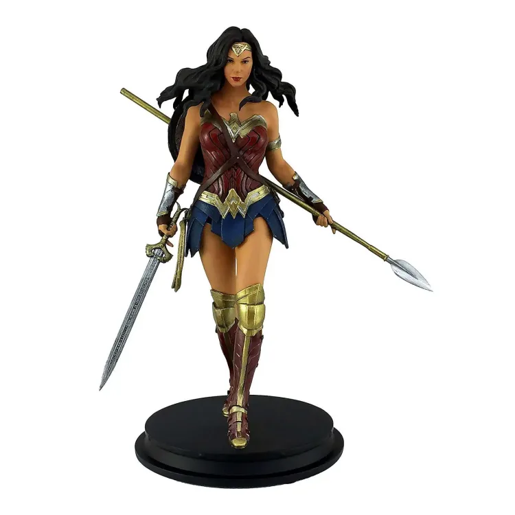 Wonder Woman Life-Size Statue | Fiberglass Movie Figures – custom retail display image 6